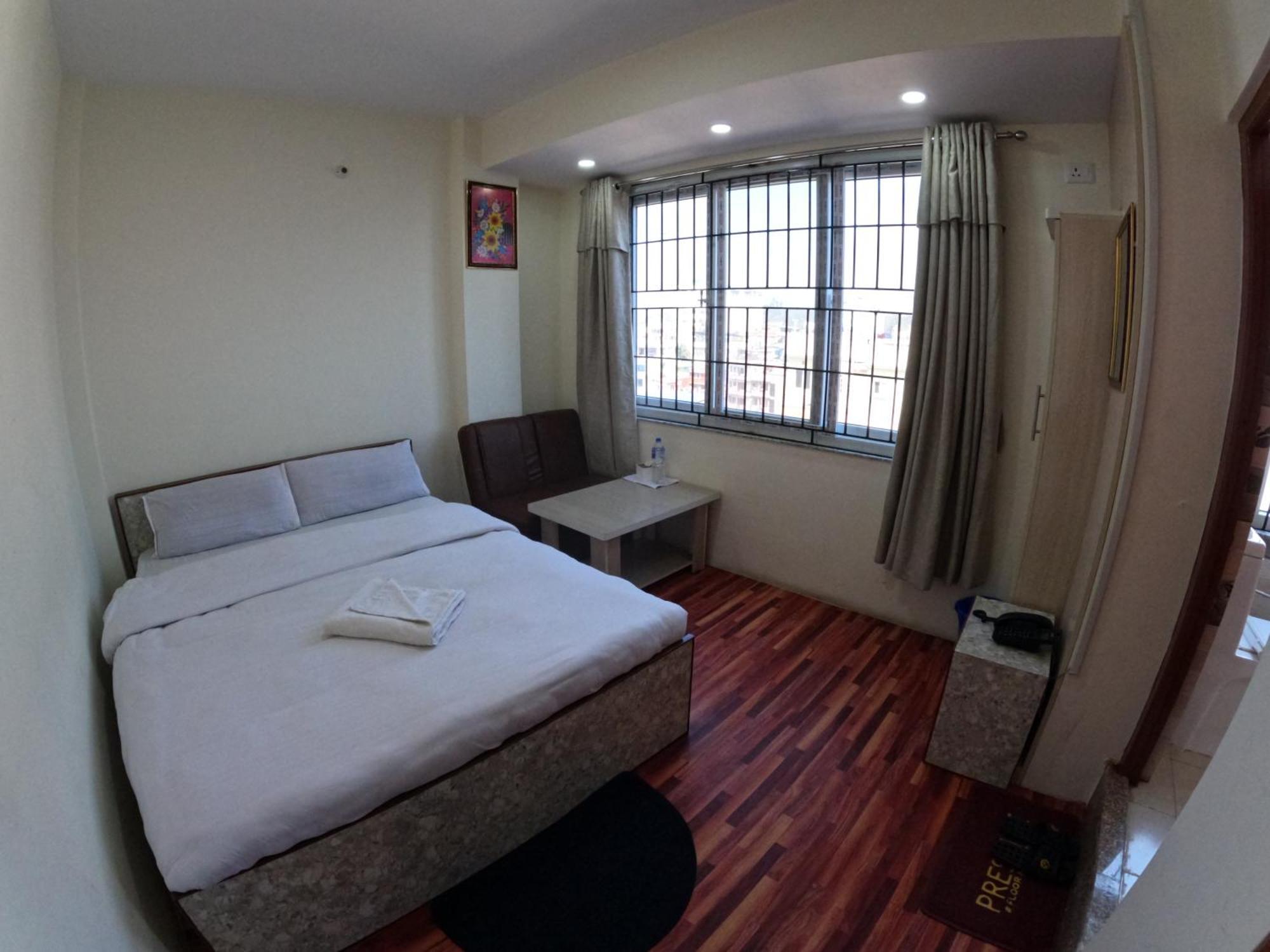 Hotel Global Village Katmandu Dış mekan fotoğraf