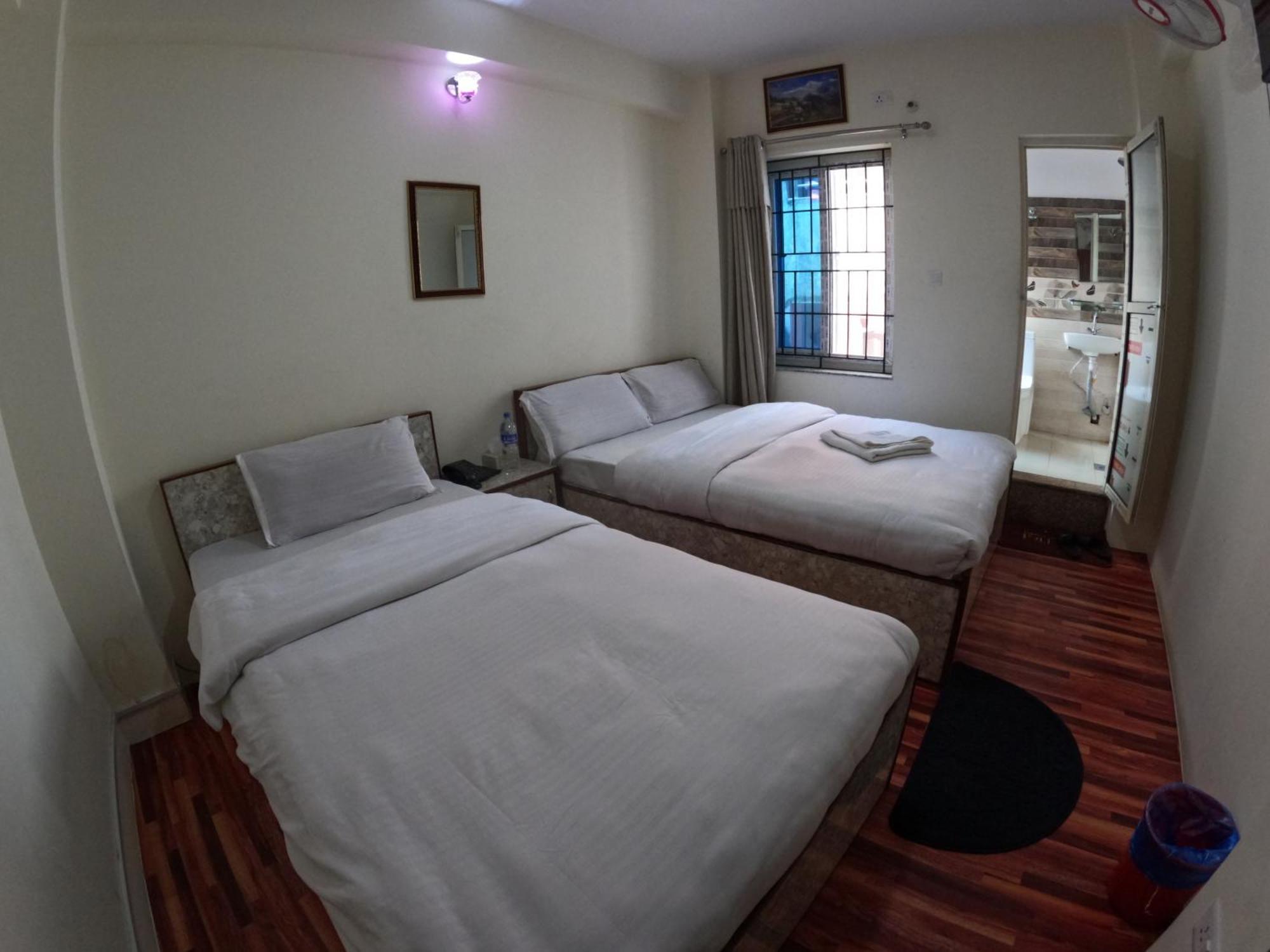 Hotel Global Village Katmandu Dış mekan fotoğraf